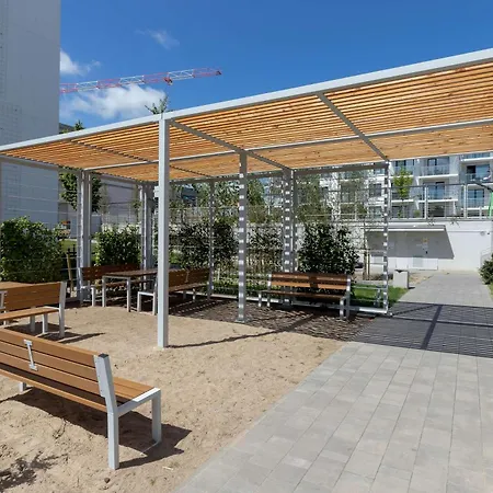 Lejlighed Modern In With Parking And Balcony By Renters *