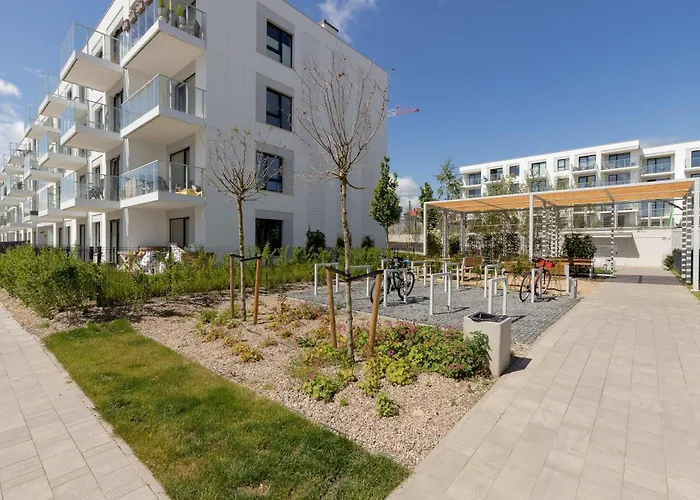 Modern In With Parking And Balcony By Renters * Danzica